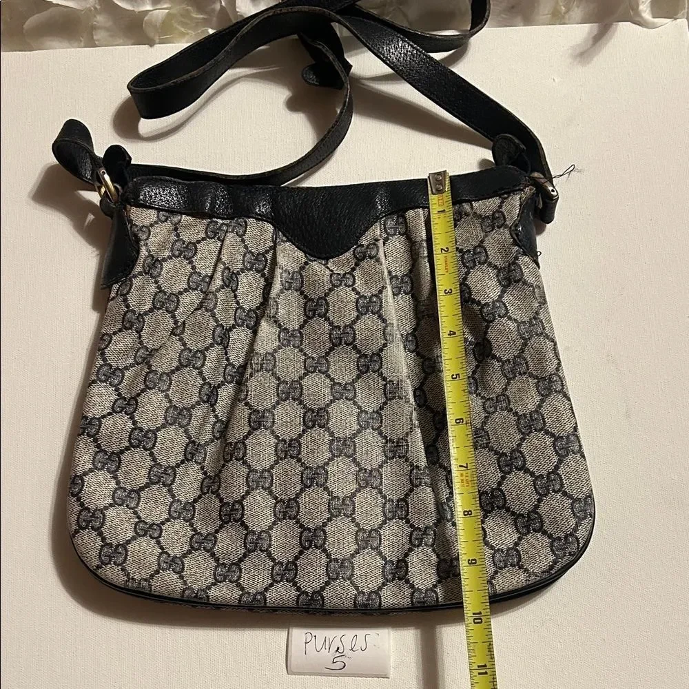 Vintage Gucci Black and Tan Patterned Shoulder Bag - Picture 4 of 6
